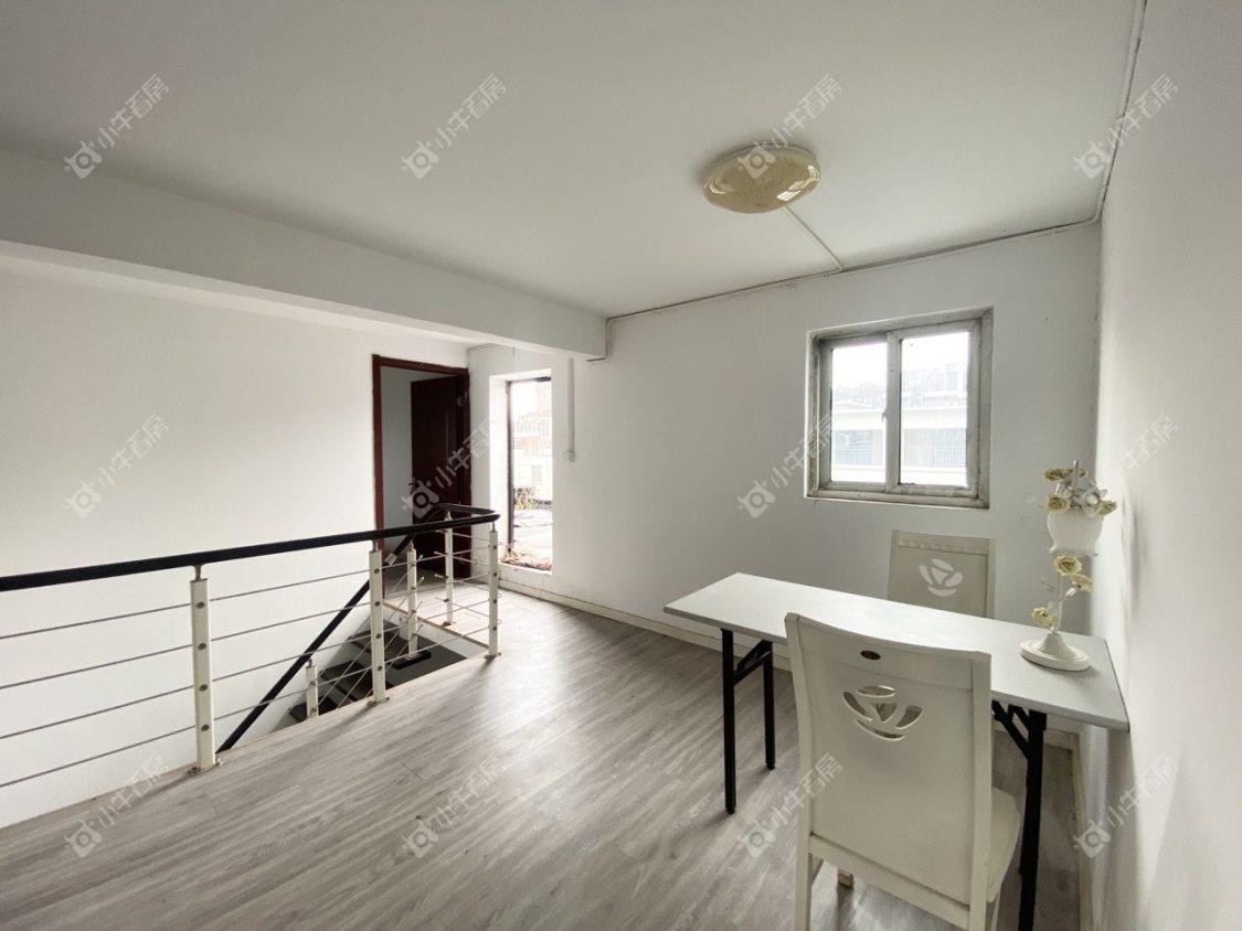 镇江东南新城在售二手房源室内图_小牛看房