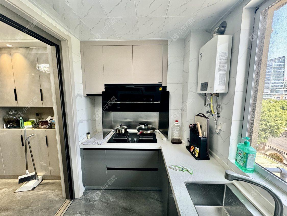 镇江大亚第一城在售二手房源室内图_小牛看房