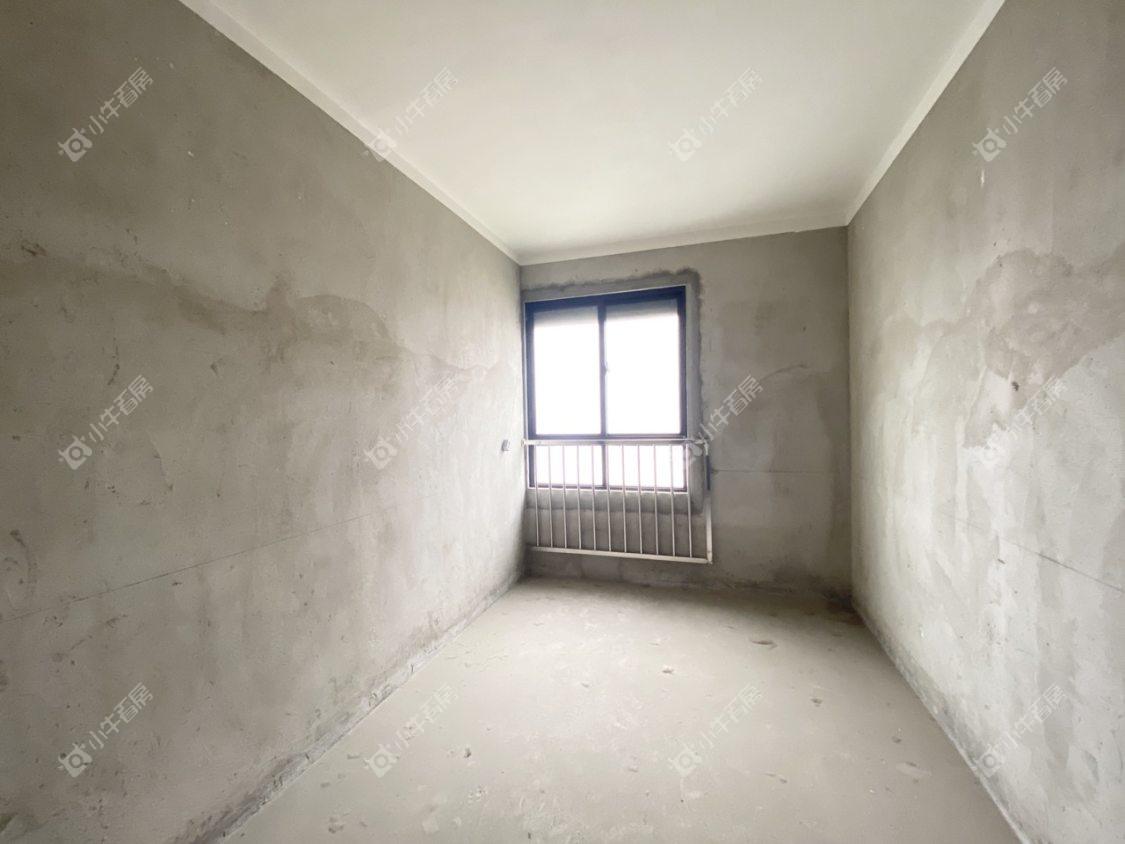 镇江昆仑华府在售二手房源室内图_小牛看房