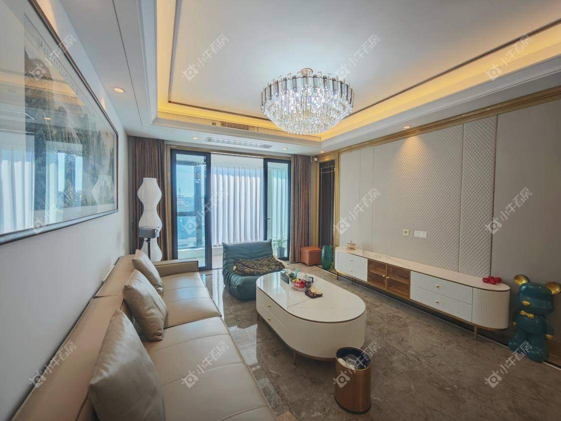 镇江红星天铂在售二手房源室内图_小牛看房