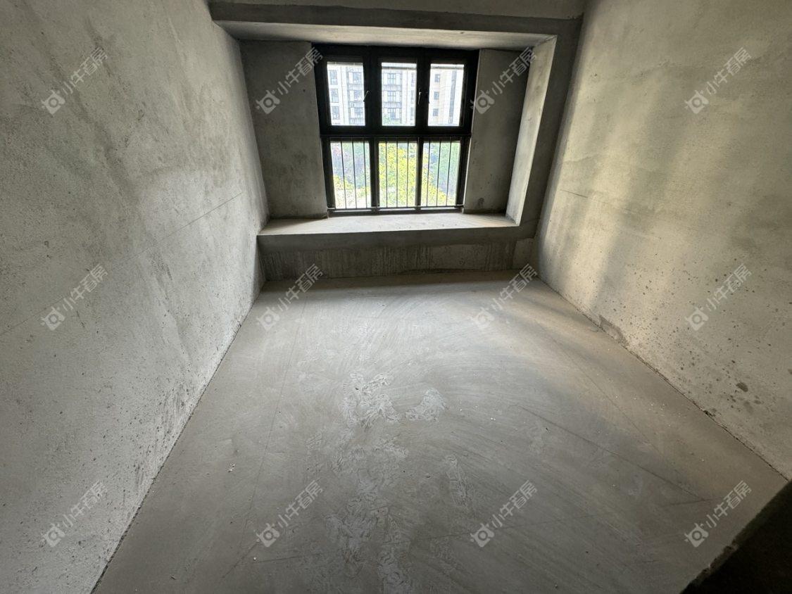 镇江凤熹台在售二手房源室内图_小牛看房