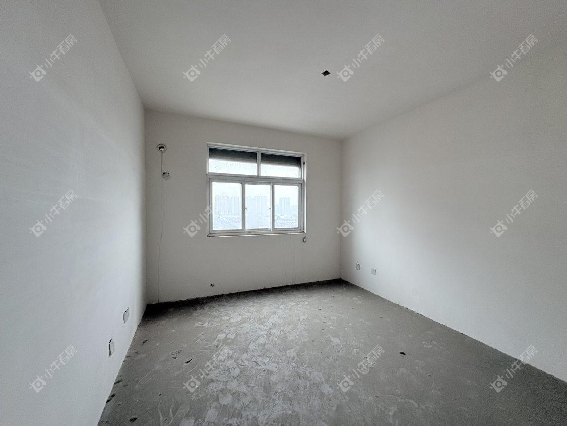 镇江众悦华城在售二手房源室内图_小牛看房