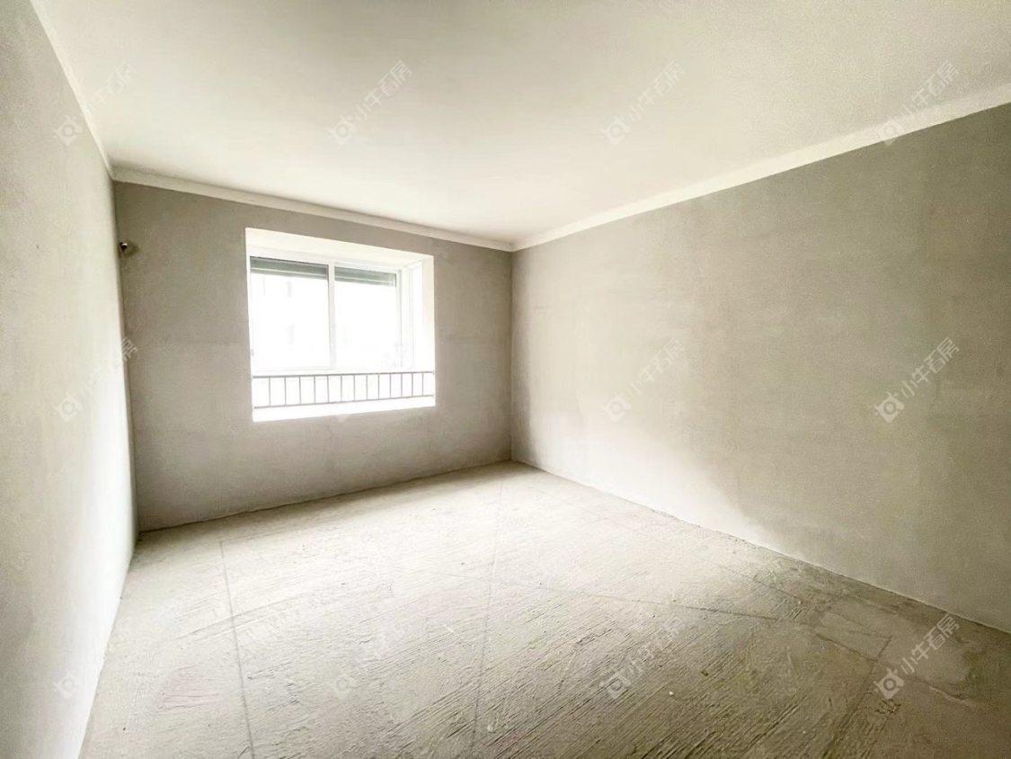 镇江和谐里在售二手房源室内图_小牛看房