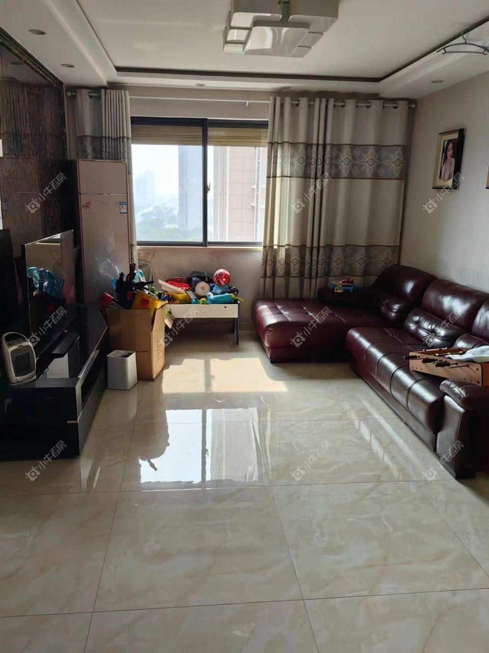 镇江华都锦城在售二手房源室内图_小牛看房