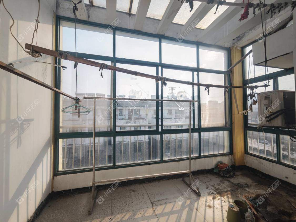 镇江锦江花园在售二手房源室内图_小牛看房