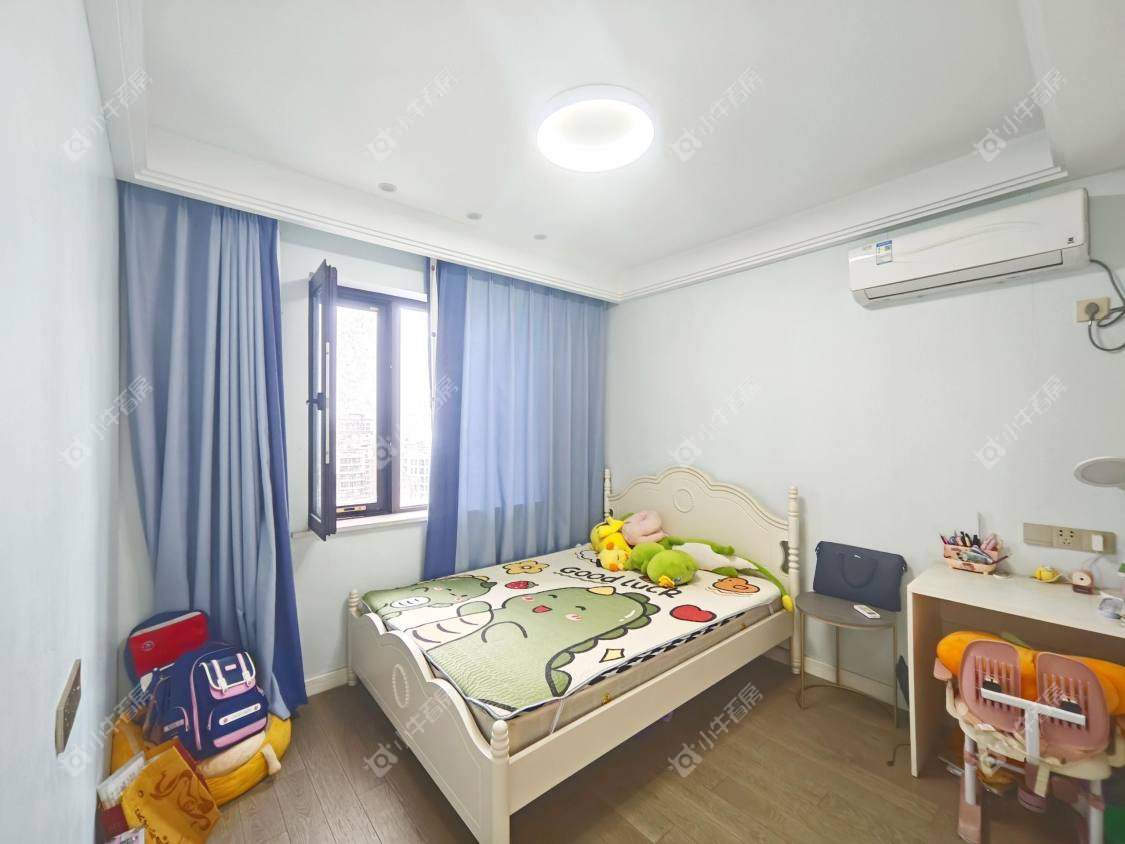 镇江滨河凤凰城在售二手房源室内图_小牛看房