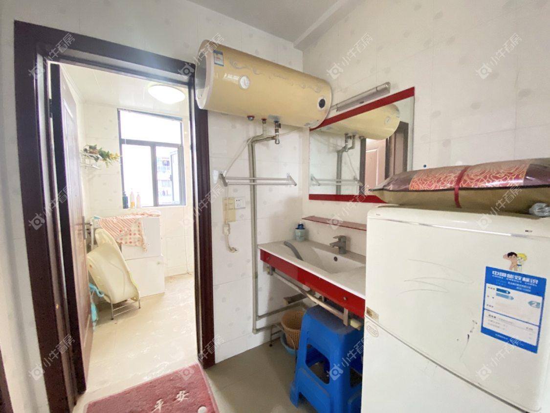 镇江佳景天城在售二手房源室内图_小牛看房