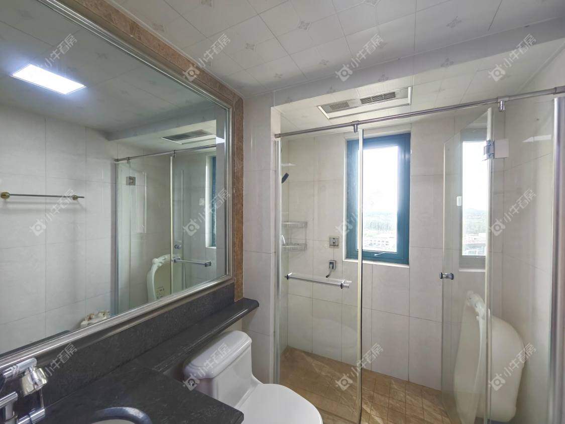 镇江恒大城在售二手房源室内图_小牛看房