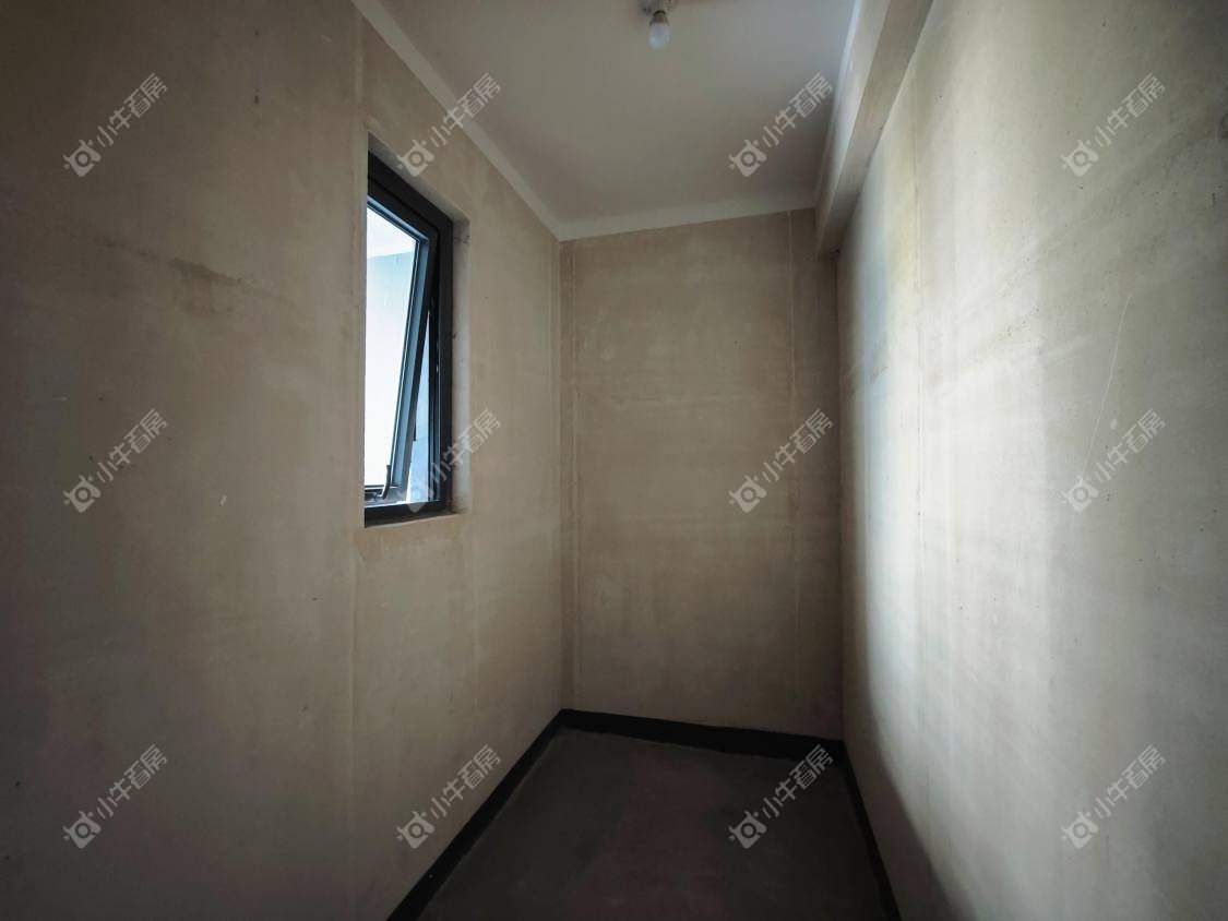 镇江金茂国际社区在售二手房源室内图_小牛看房