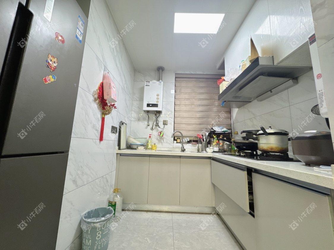 镇江华都幸福里在售二手房源室内图_小牛看房