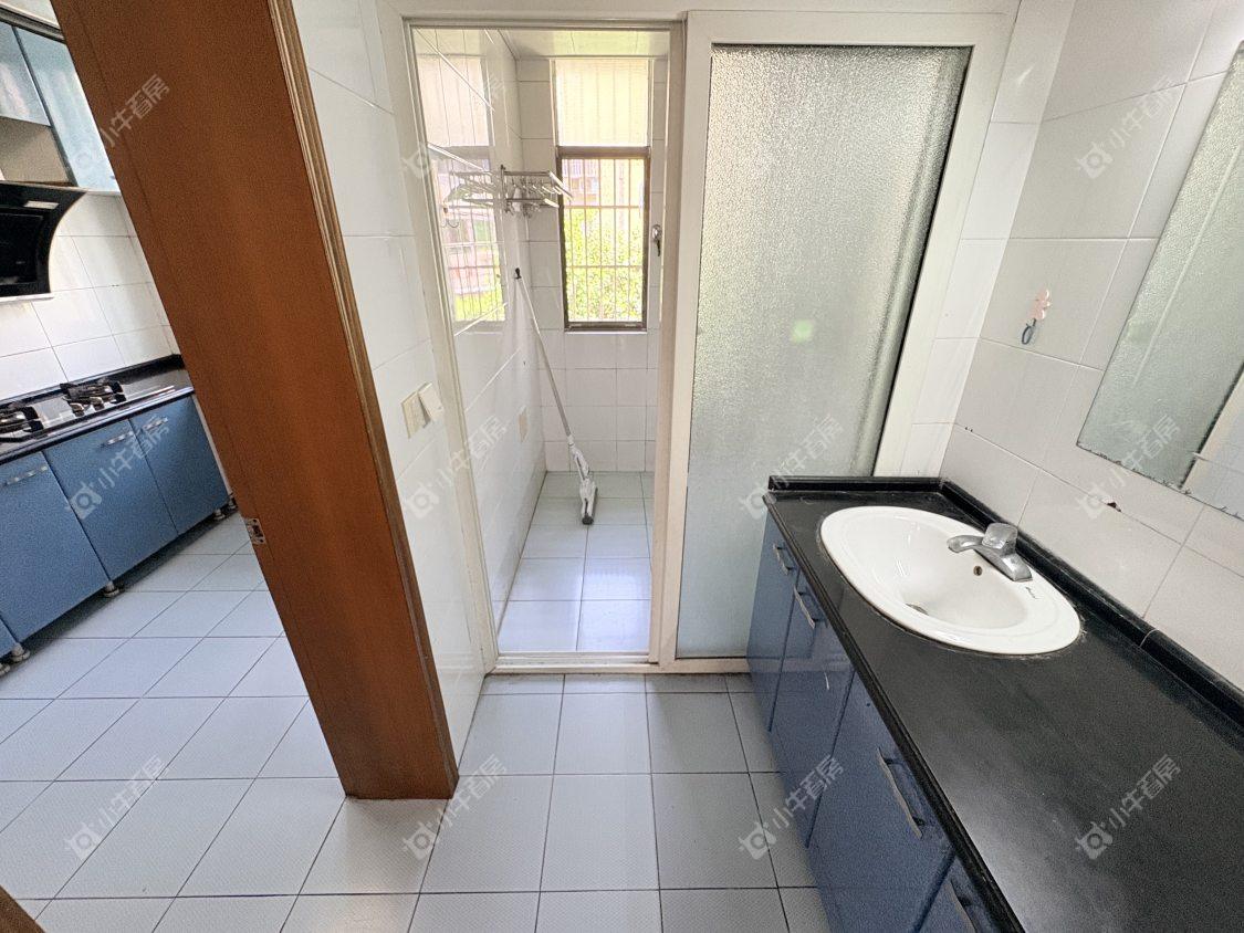 镇江万善园一村在售二手房源室内图_小牛看房