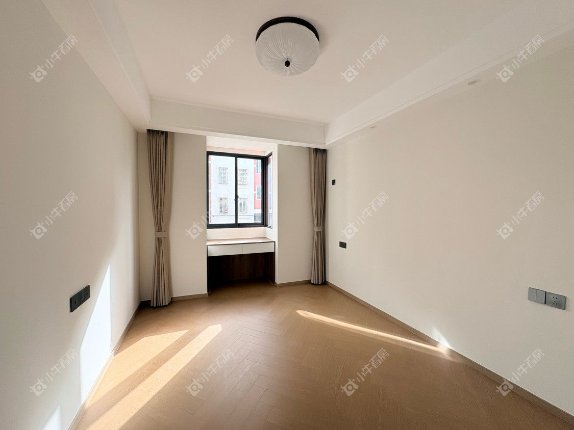 镇江云天花园在售二手房源室内图_小牛看房