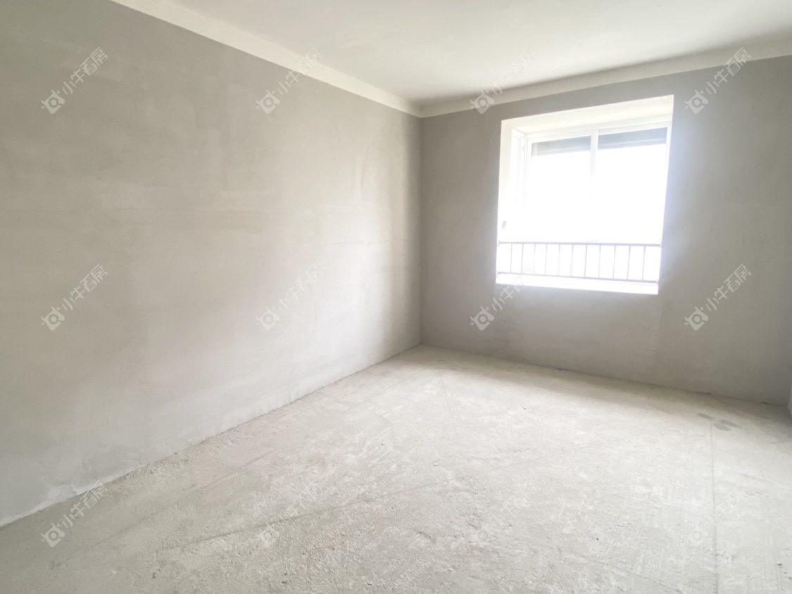 镇江和谐里在售二手房源室内图_小牛看房