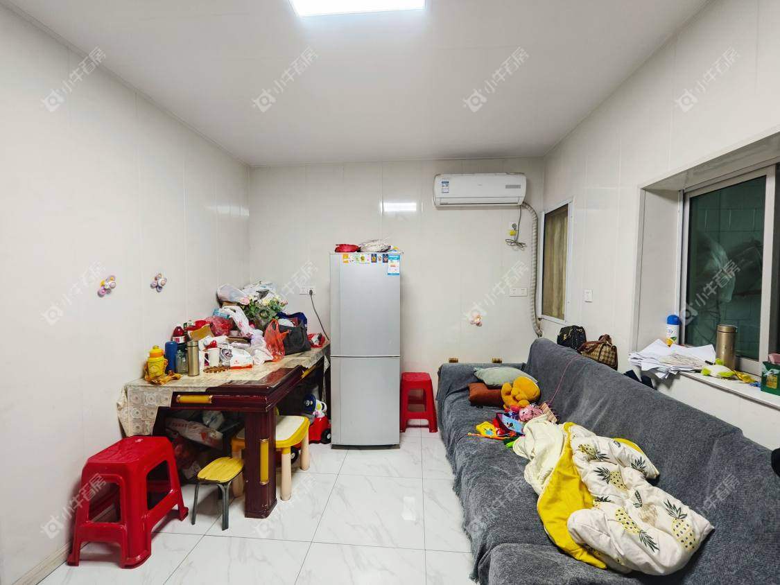 镇江万善园一村在售二手房源室内图_小牛看房