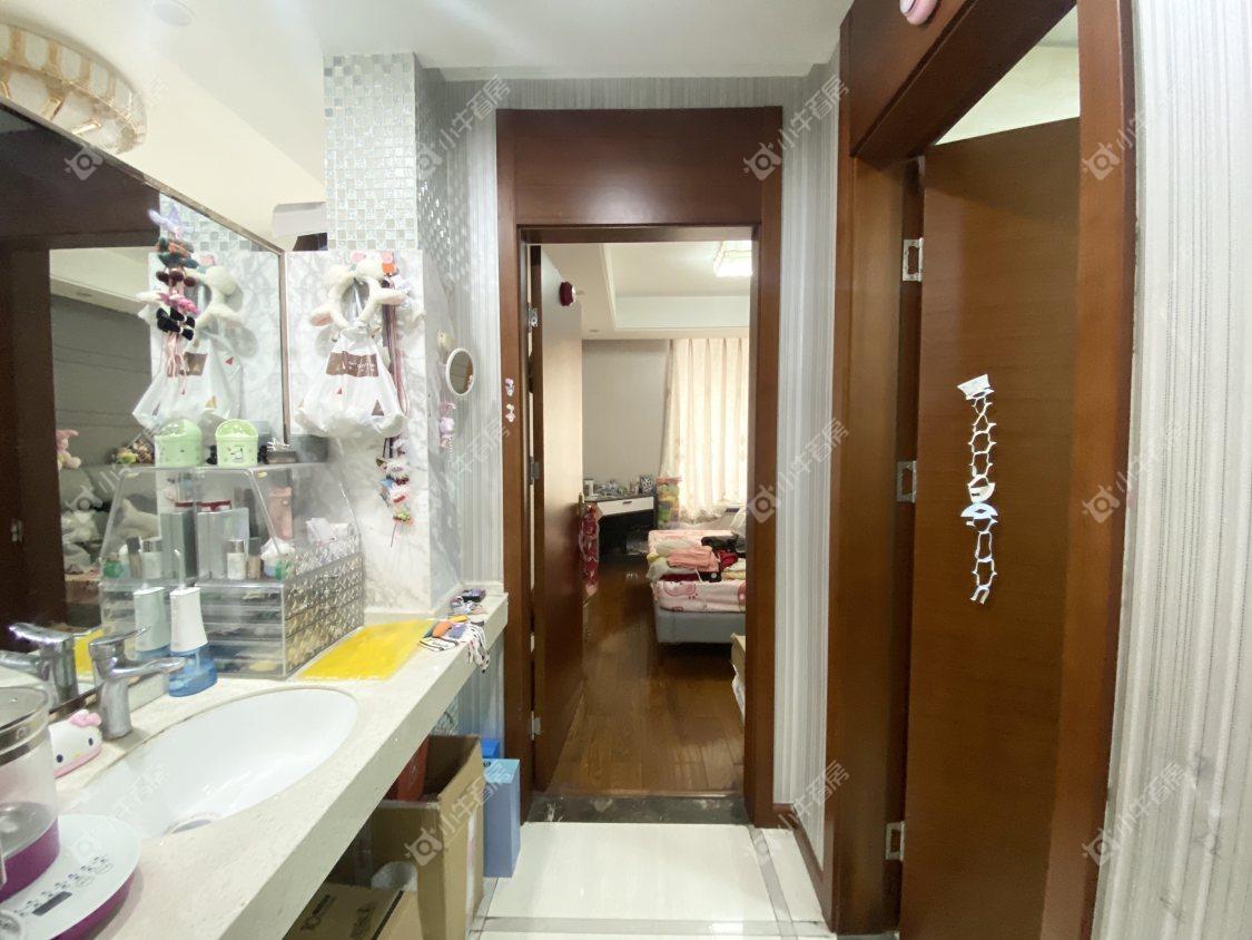 镇江城市绿洲在售二手房源室内图_小牛看房