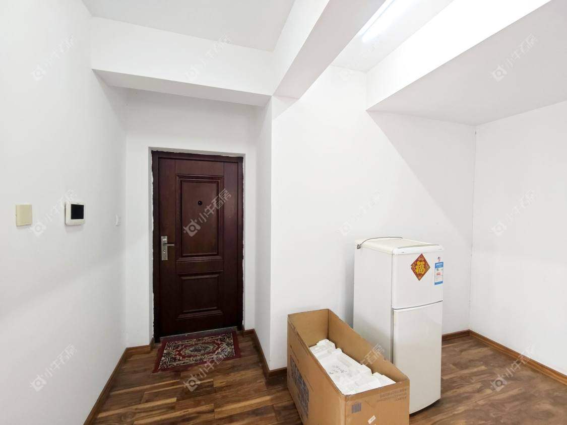 镇江国信宜和在售二手房源室内图_小牛看房