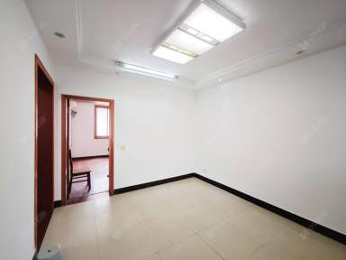 镇江兰信公寓3室2厅1卫在售二手房房源图片