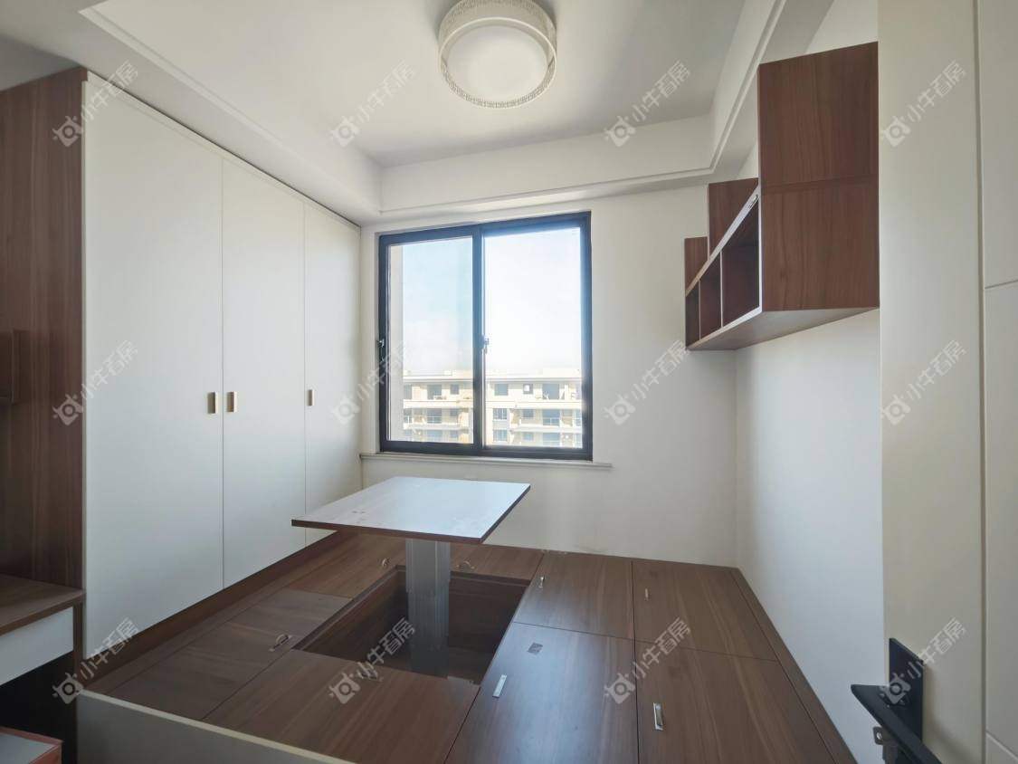 镇江昆仑华府在售二手房源室内图_小牛看房