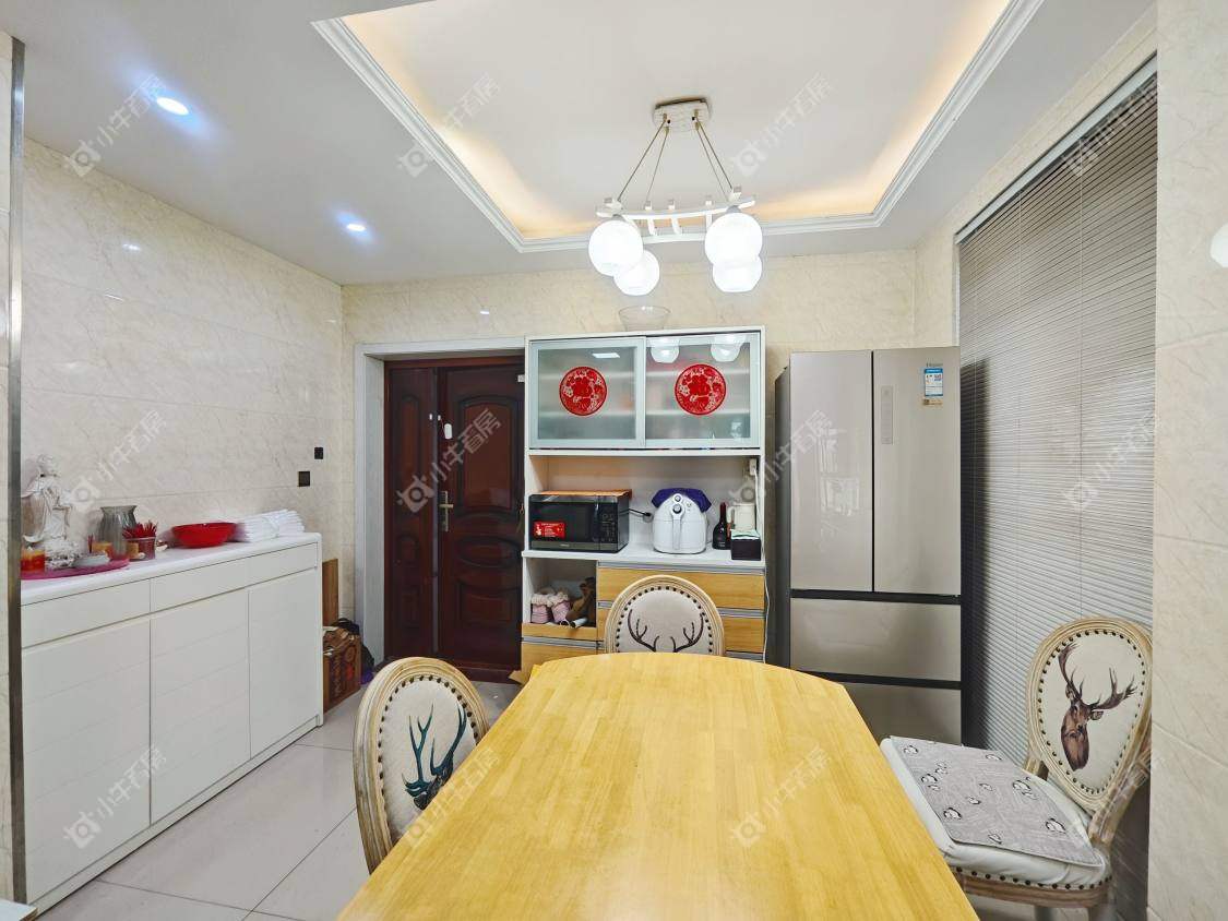 镇江东方盛世在售二手房源室内图_小牛看房