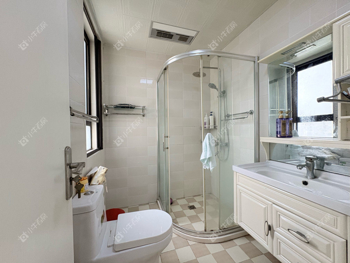 镇江信达香堤国际在售二手房源室内图_小牛看房