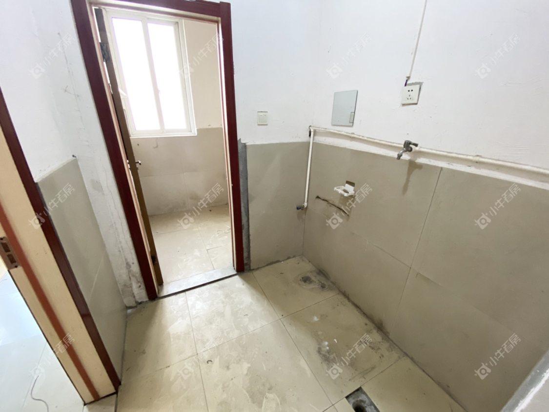 镇江嘉荟新城在售二手房源室内图_小牛看房