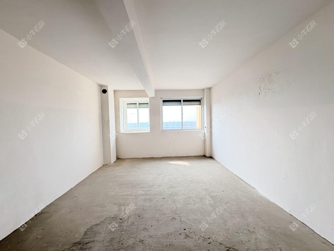 镇江和谐里在售二手房源室内图_小牛看房