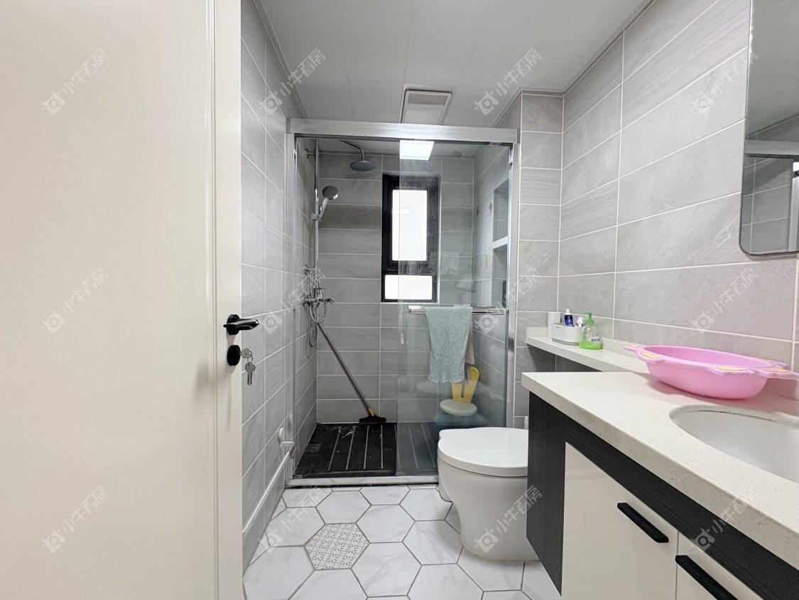 镇江吾悦华府金郡（丹阳）在售二手房源室内图_小牛看房