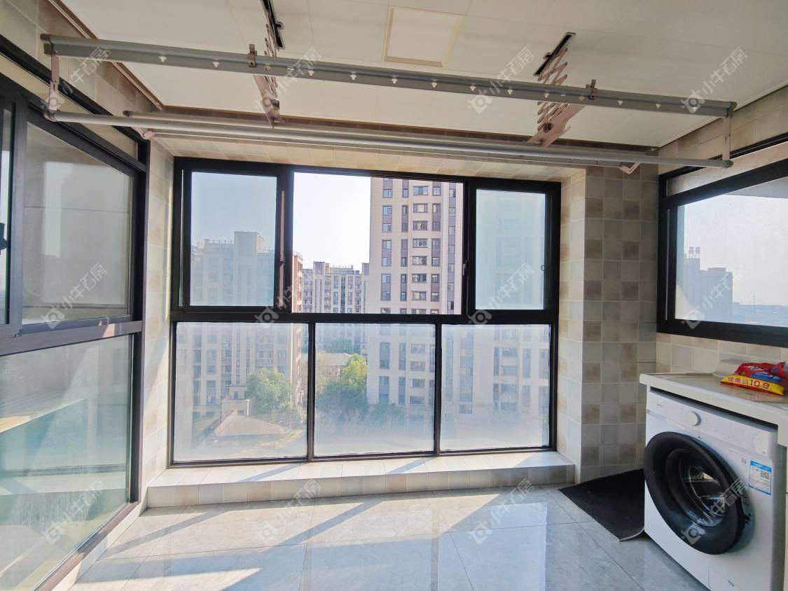 镇江滨河凤凰城在售二手房源室内图_小牛看房