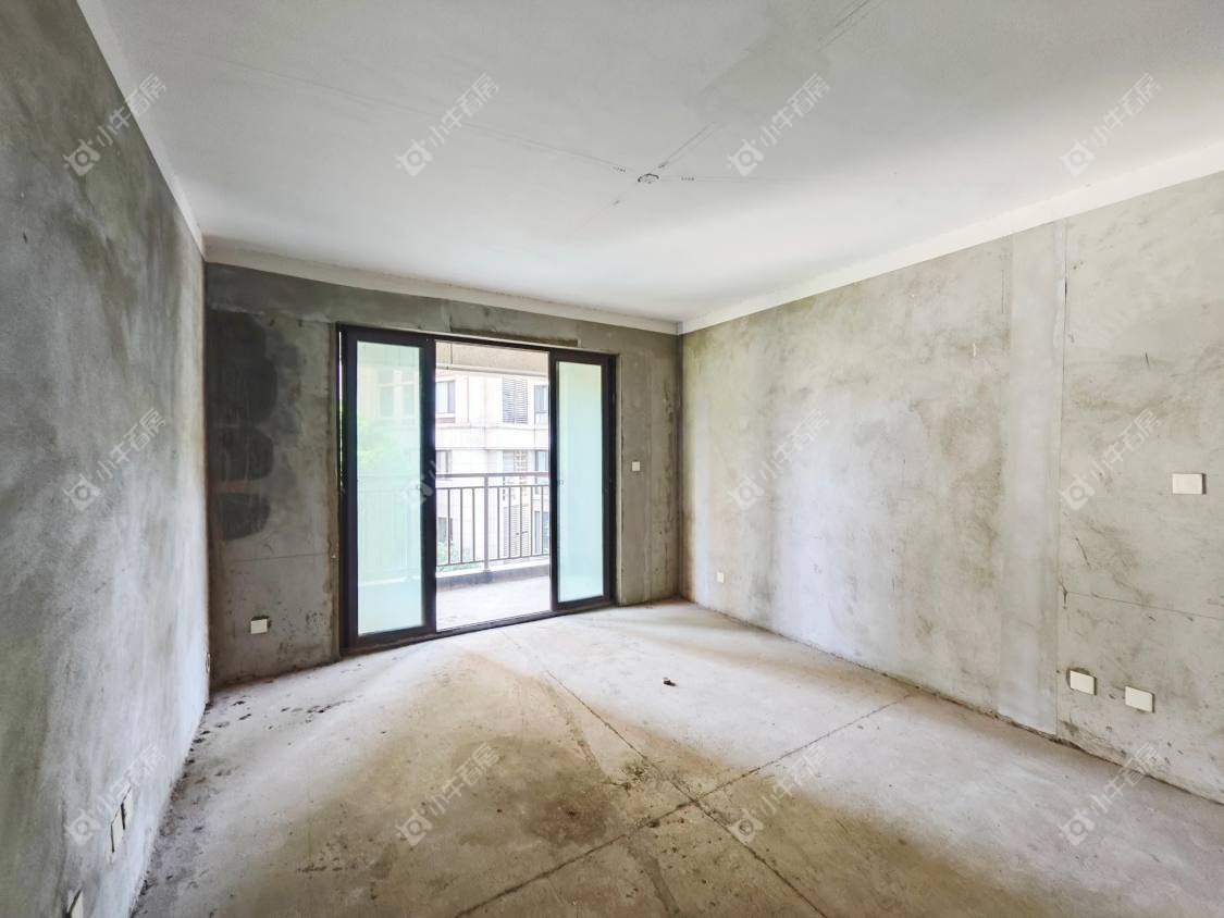 镇江荣城国际（中央公馆）在售二手房源室内图_小牛看房