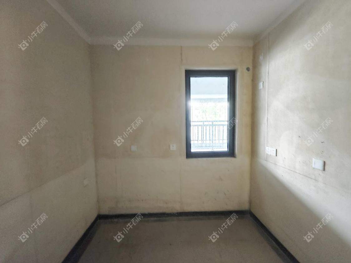 镇江中海时代都会在售二手房源室内图_小牛看房