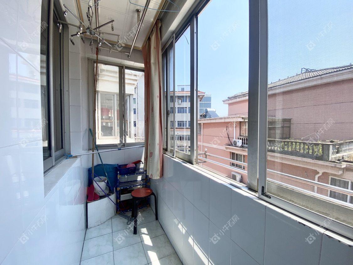 镇江华阳苑在售二手房源室内图_小牛看房