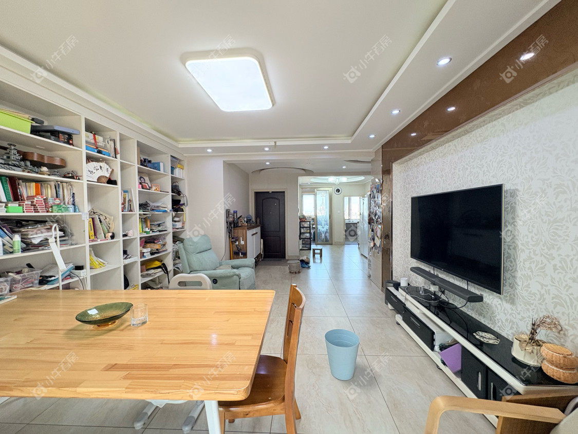 镇江世纪豪都在售二手房源室内图_小牛看房