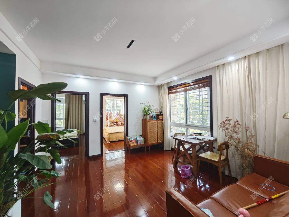 镇江凤翔花园在售二手房源室内图_小牛看房