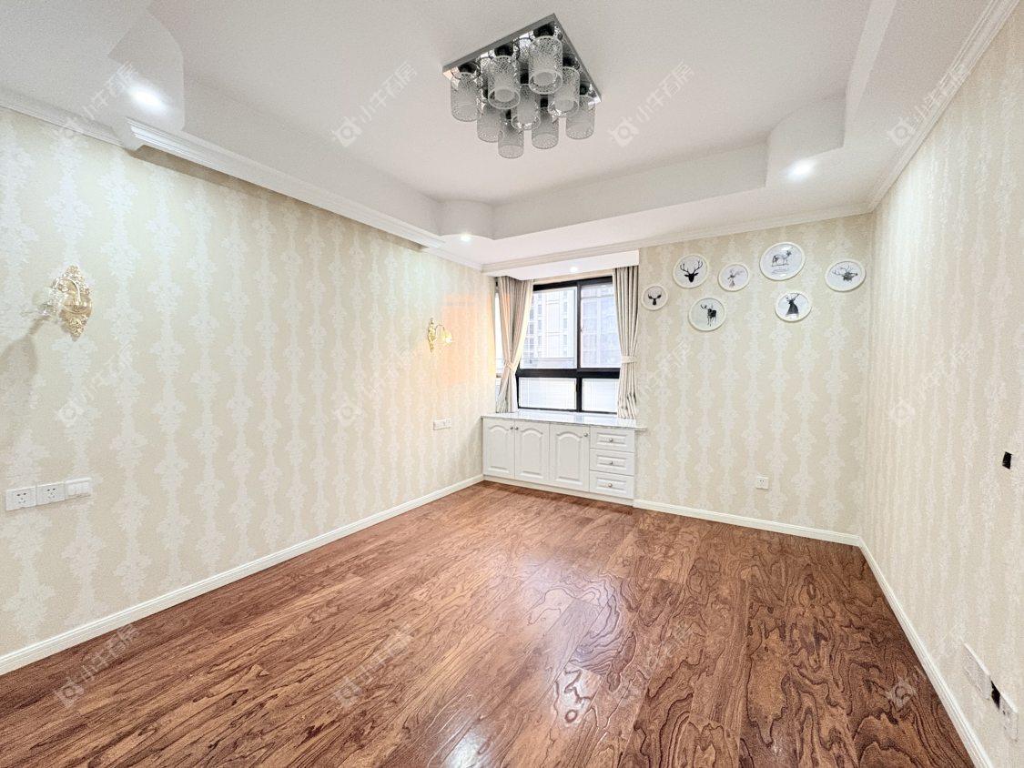 镇江国信宜和在售二手房源室内图_小牛看房