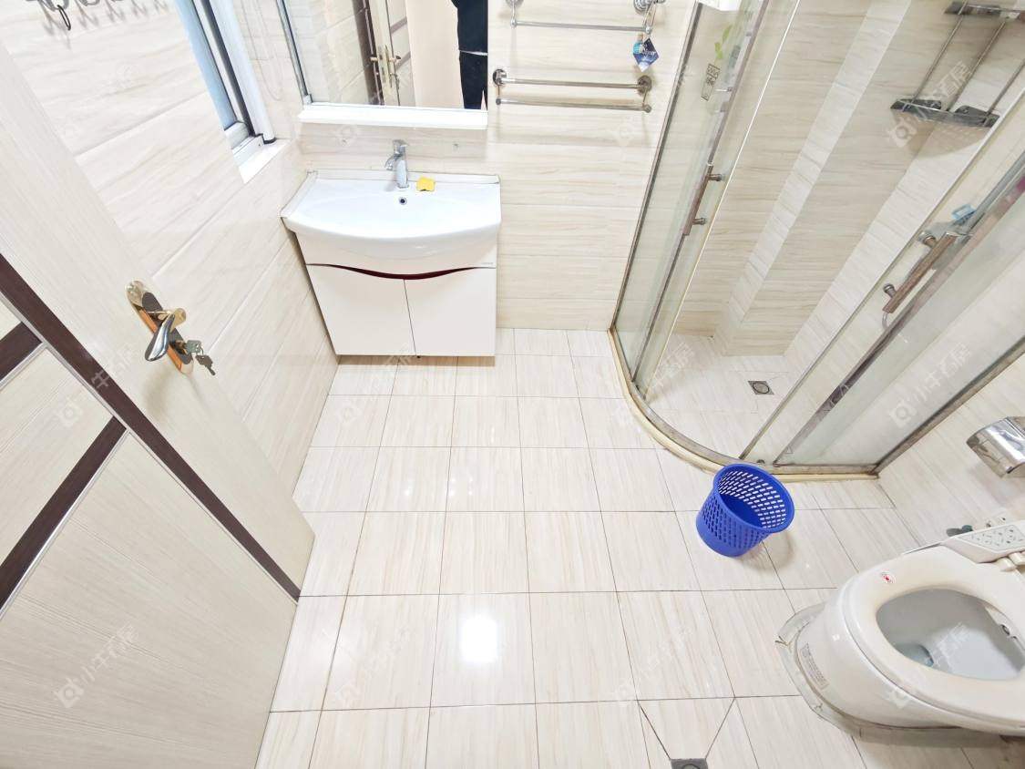 镇江东方盛世在售二手房源室内图_小牛看房