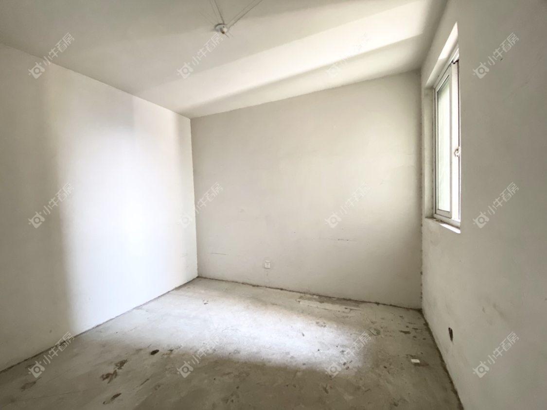 镇江嘉荟新城在售二手房源室内图_小牛看房