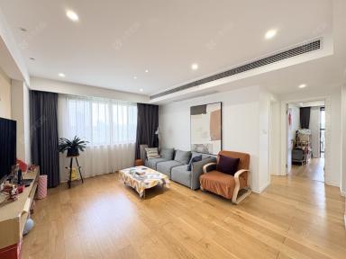 镇江国信宜和3室2厅2卫在售二手房房源图片