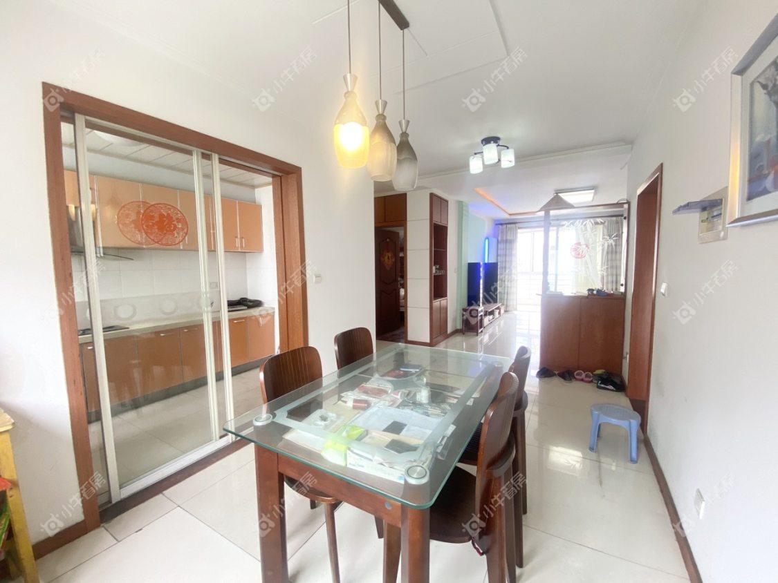 镇江新新家园在售二手房源室内图_小牛看房