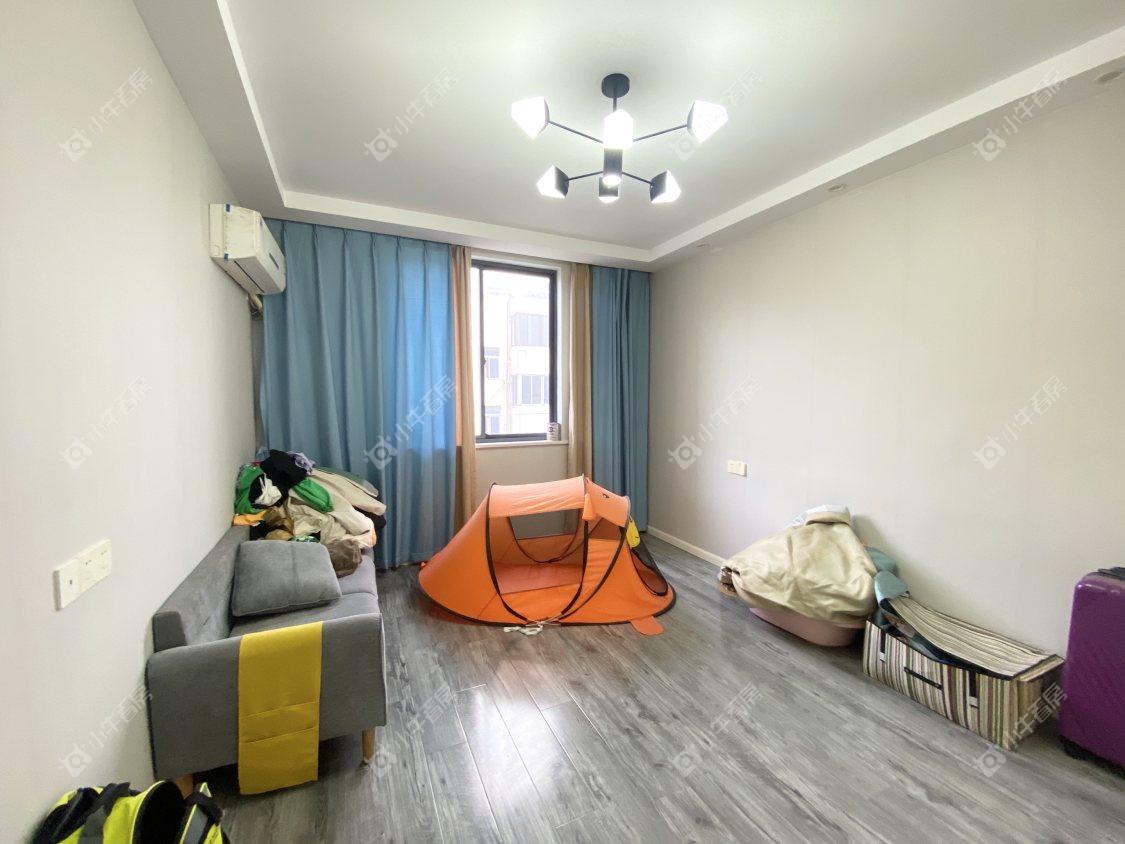 镇江香草新村在售二手房源室内图_小牛看房