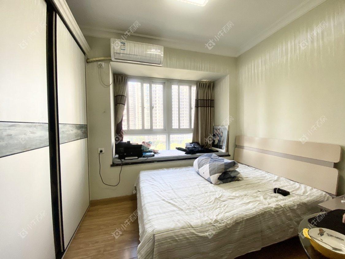 镇江碧桂园在售二手房源室内图_小牛看房