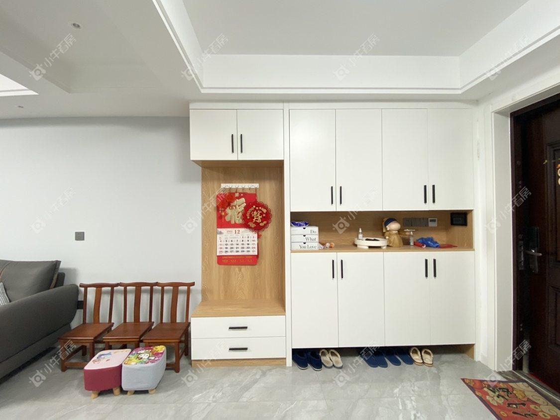 镇江凤凰郡在售二手房源室内图_小牛看房