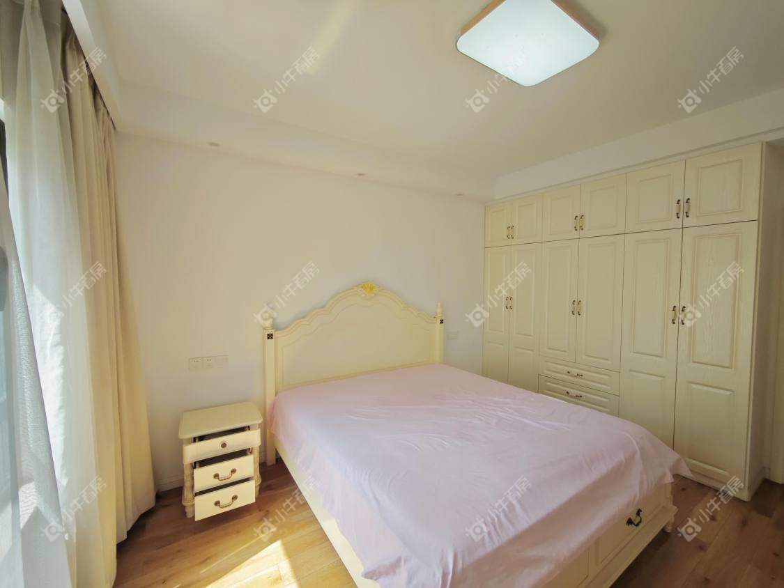 镇江滨河凤凰城在售二手房源室内图_小牛看房