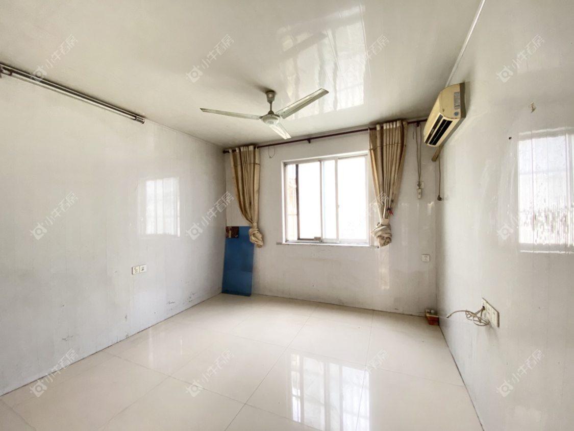 镇江云阳新村在售二手房源室内图_小牛看房