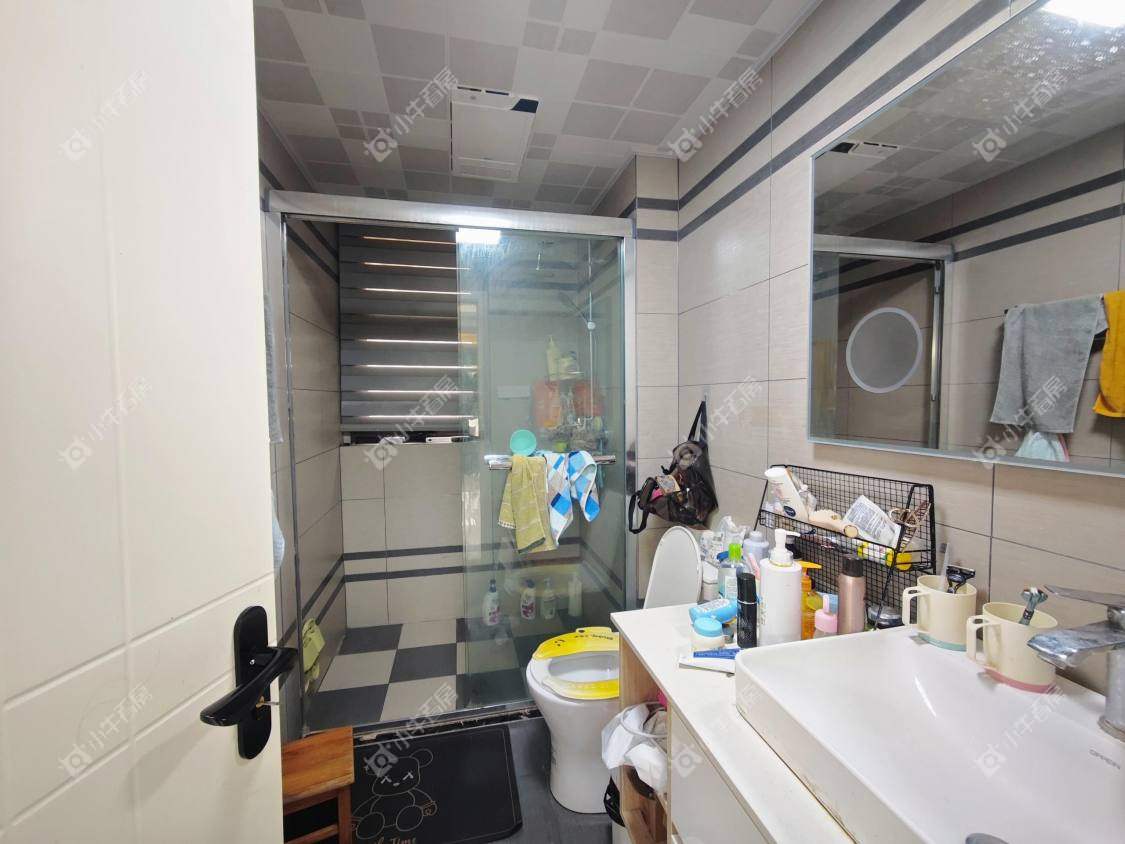 镇江丹凤国际在售二手房源室内图_小牛看房