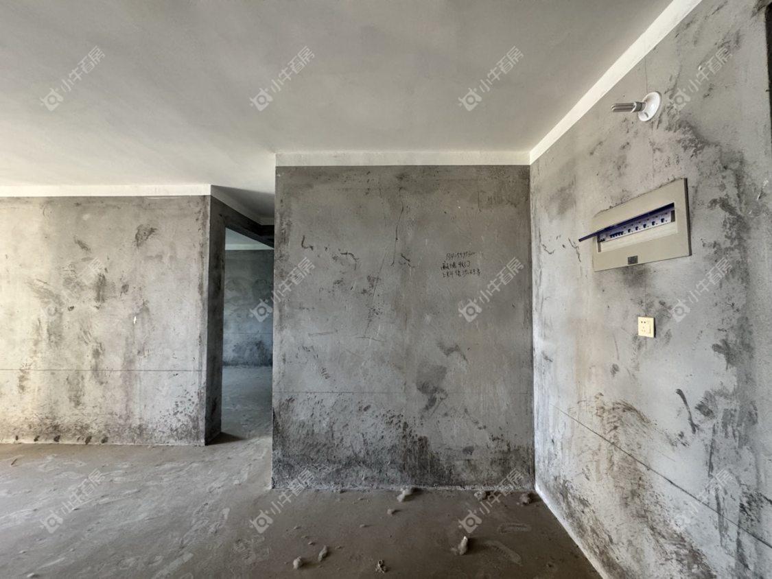 镇江华都幸福里在售二手房源室内图_小牛看房