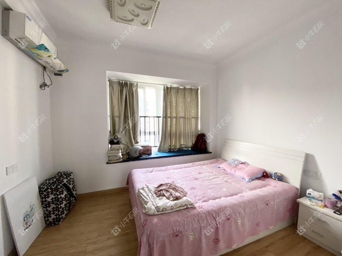 镇江碧桂园在售二手房源室内图_小牛看房