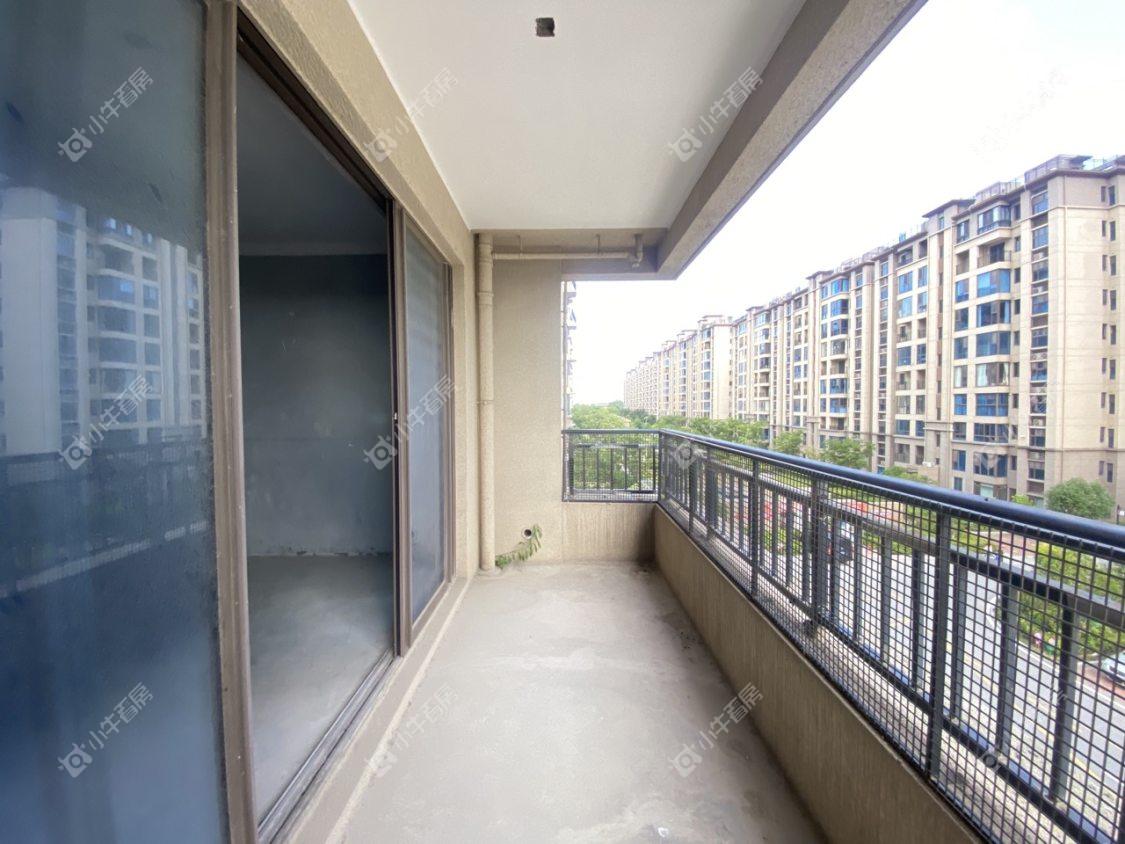 镇江碧桂园樾府在售二手房源室内图_小牛看房