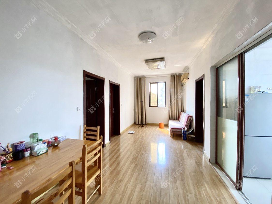 镇江华南新村在售二手房源室内图_小牛看房