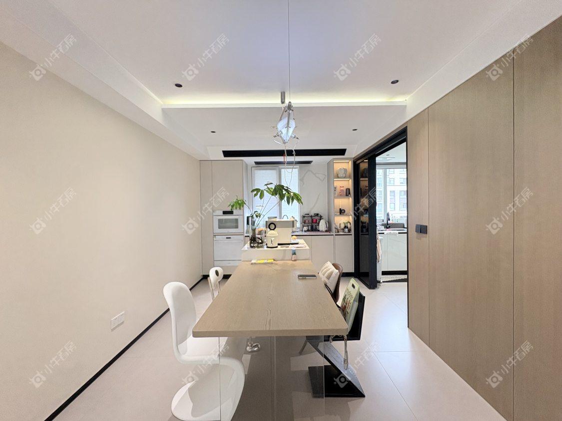 镇江和园在售二手房源室内图_小牛看房