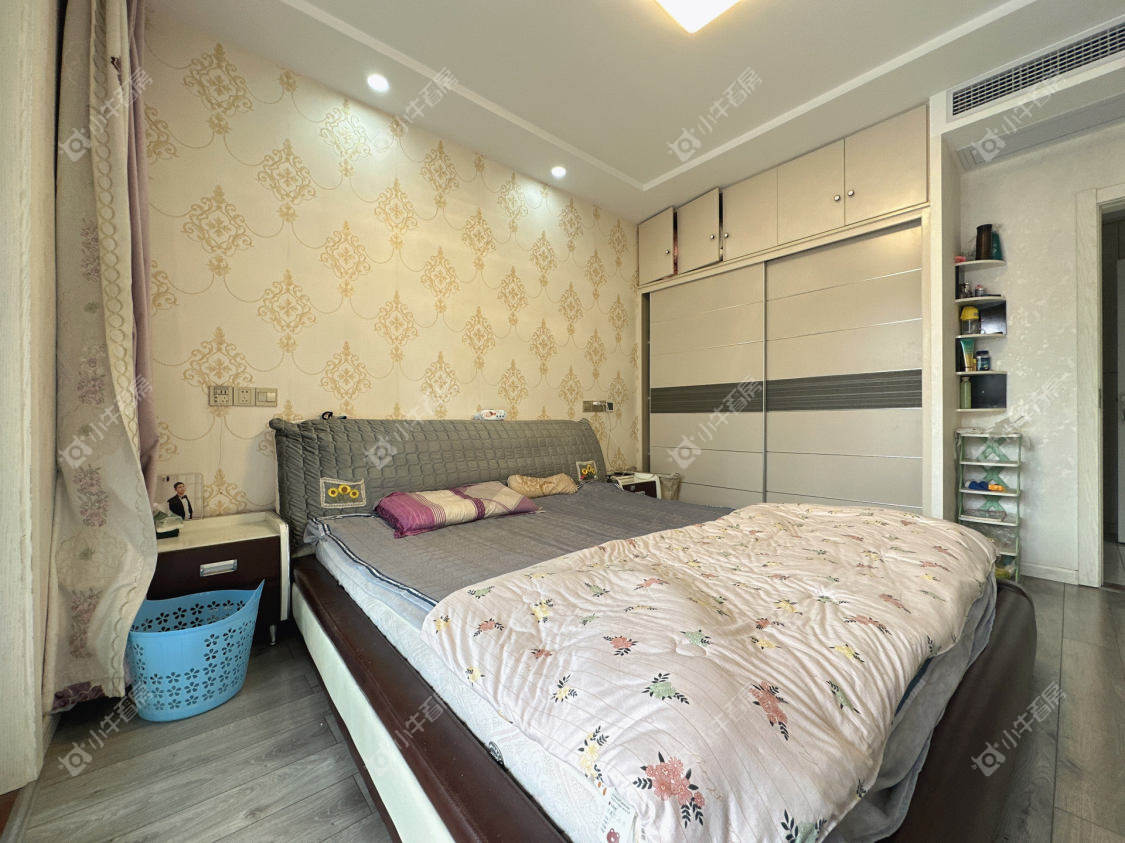 镇江丹凤国际在售二手房源_小牛看房